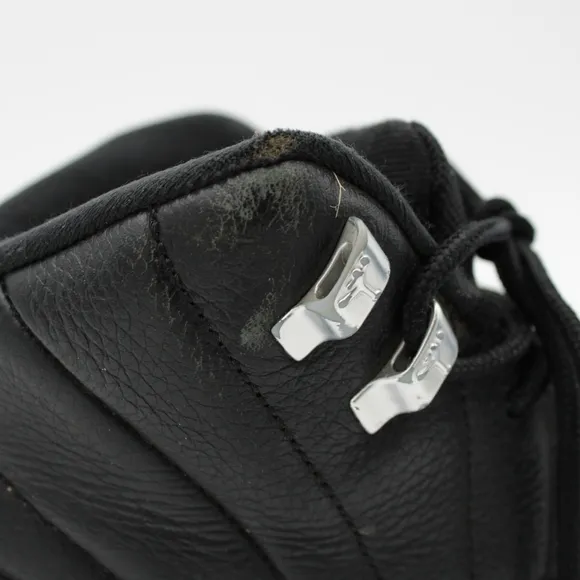 Air Jordan 12 Retro (GS) Black and Red (6.5y)