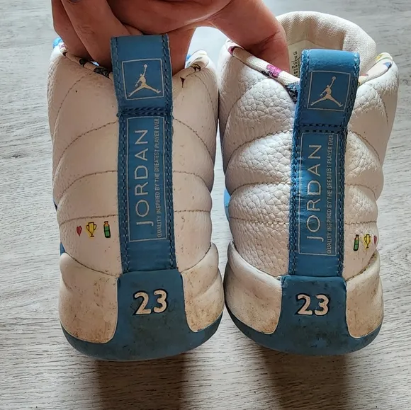 Air Jordan 12 Retro GS Emoji Sneakers Boy's Youth Size 3