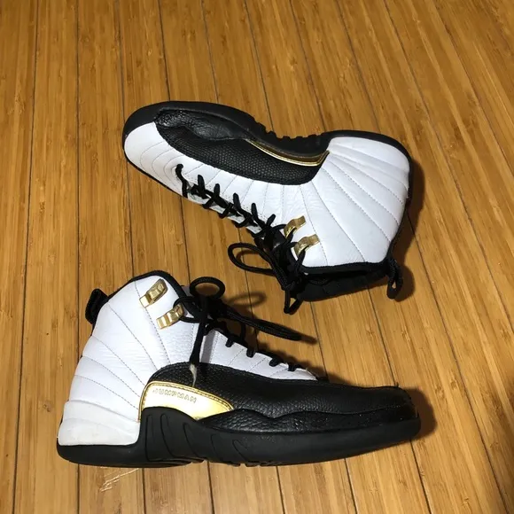 Air Jordan 12 Retro GS Royalty Taxis 153265-170 Size 4