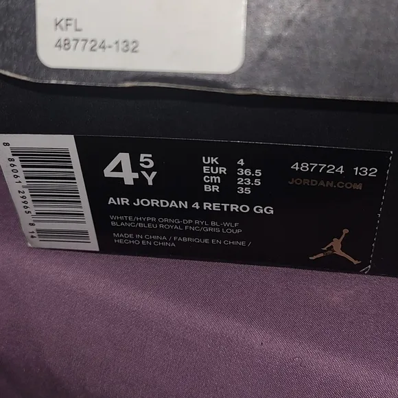 AIR JORDAN 12 RETRO GS USED SIZE 4.5Y WHITE BLACK TAXI VARSITY RED 153265 125
