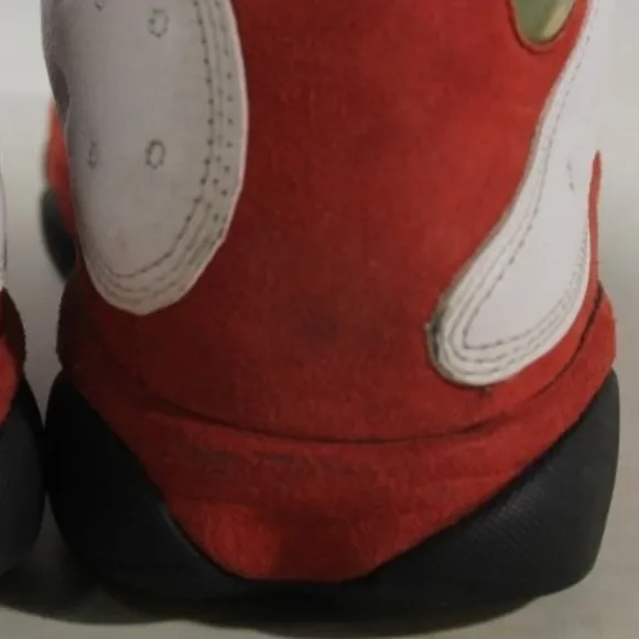 Air Jordan 13 Retro Cherry 2010 Sneakers Size 11