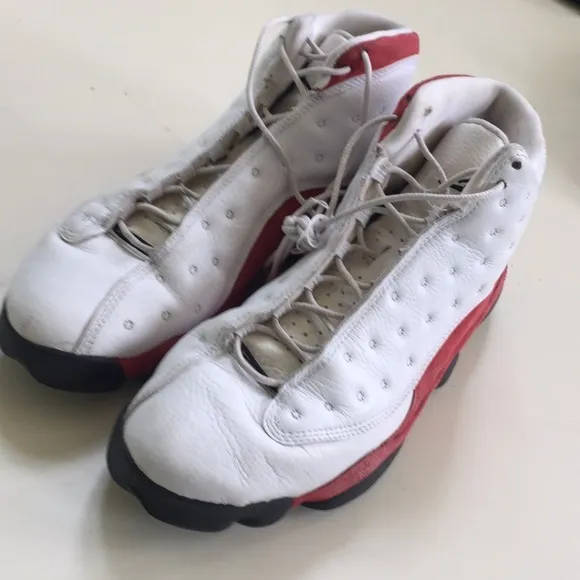 Air Jordan 13 Retro Cherry 2010 Sneakers Size 11