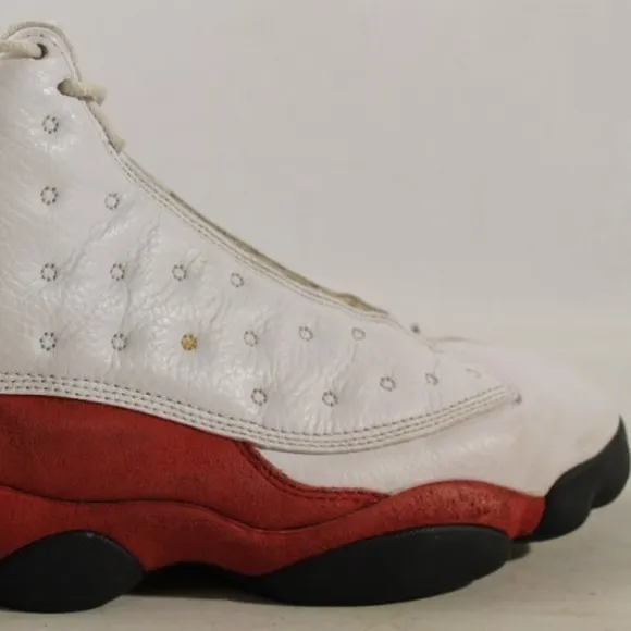 Air Jordan 13 Retro Cherry 2010 Sneakers Size 11