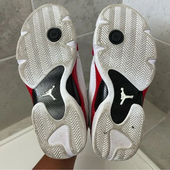 Air Jordan 14 Retro Sneaker Size 9.5 Men