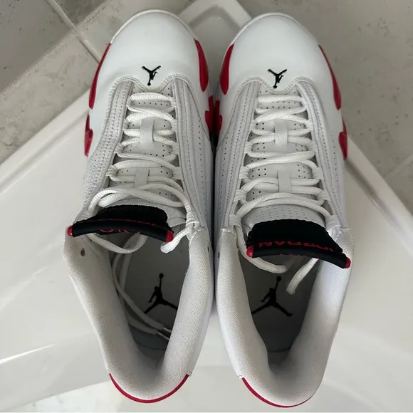 Air Jordan 14 Retro Sneaker Size 9.5 Men