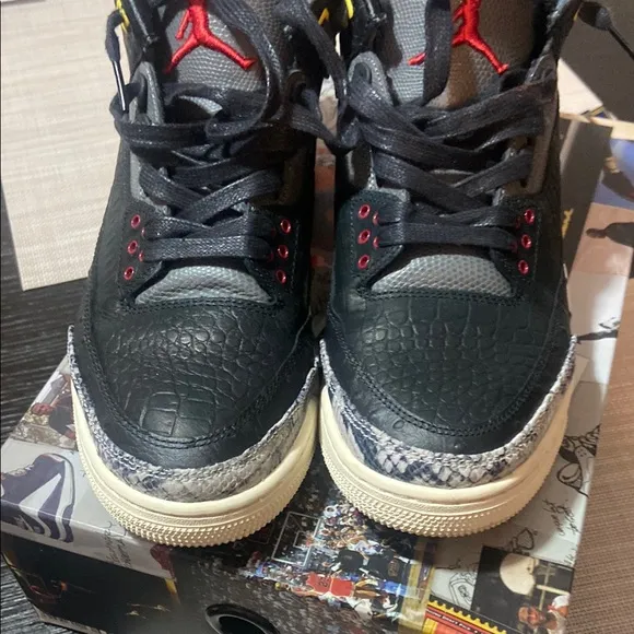 Air Jordan 3 animal Retro Black Red Sneakers