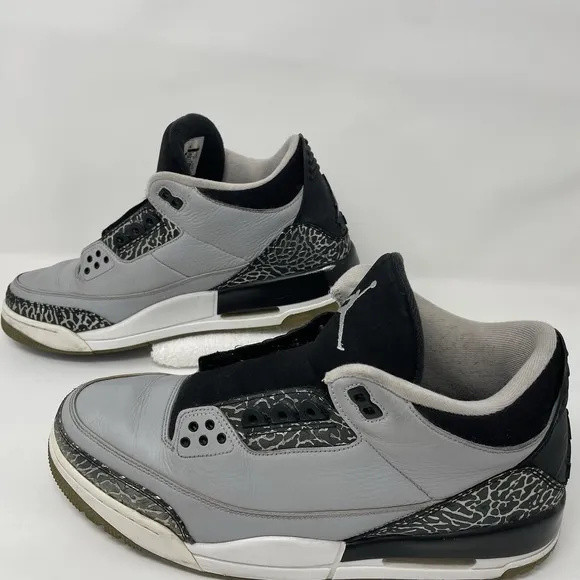 Air Jordan 3 III Retro Wolf Grey Mens 136064 004 Sneakers Nike Fashion Size 12