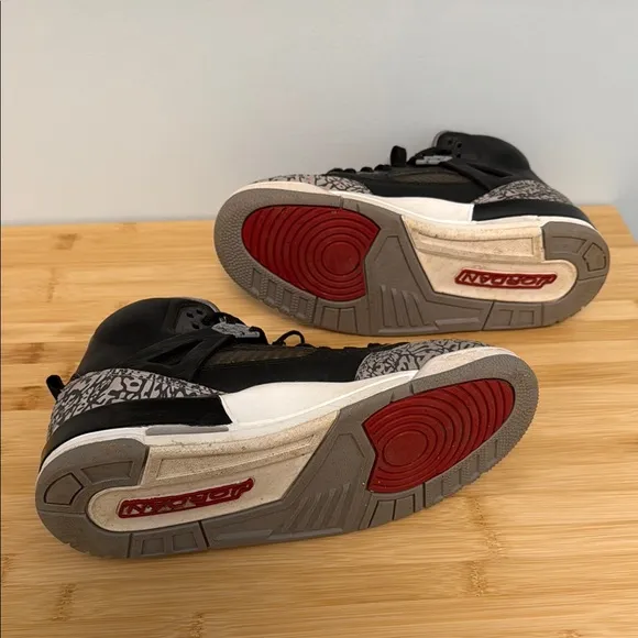 Air Jordan 3 Retro Black Cement Men's Size 8 Sneakers