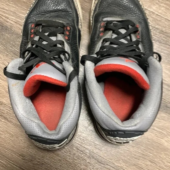 Air Jordan 3 Retro Black Cement sneakers
