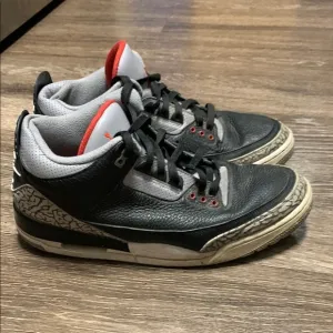 Air Jordan 3 Retro Black Cement sneakers