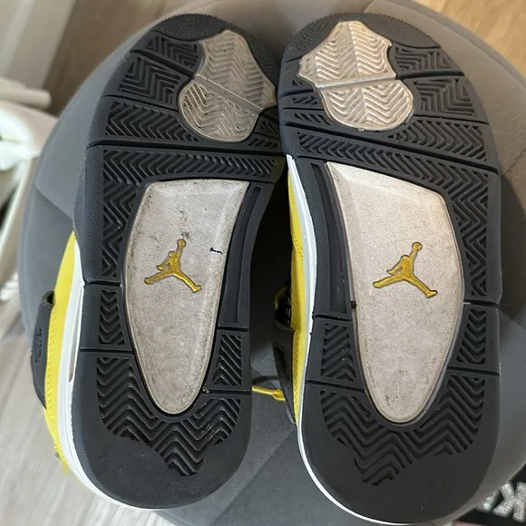 Air Jordan 4 retro “lighting 2021” sneakers