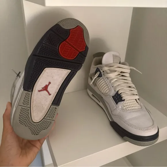 Air Jordan 4 Retro “Midnight Navy”