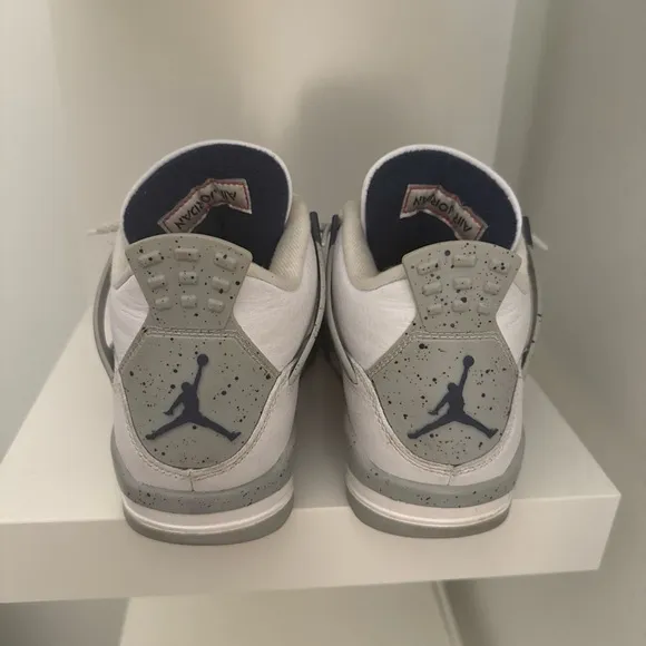 Air Jordan 4 Retro “Midnight Navy”