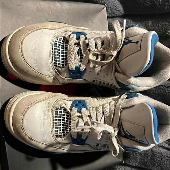 Air Jordan 4 Retro White Blue Sneakers