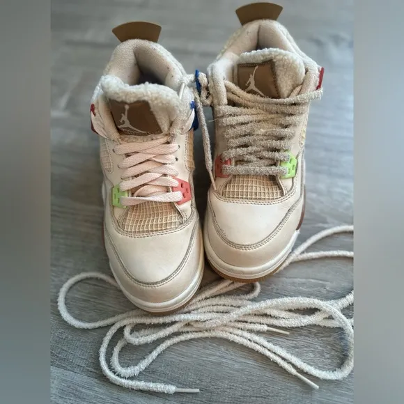 Air Jordan 4 Retro Wild Things Sneakers