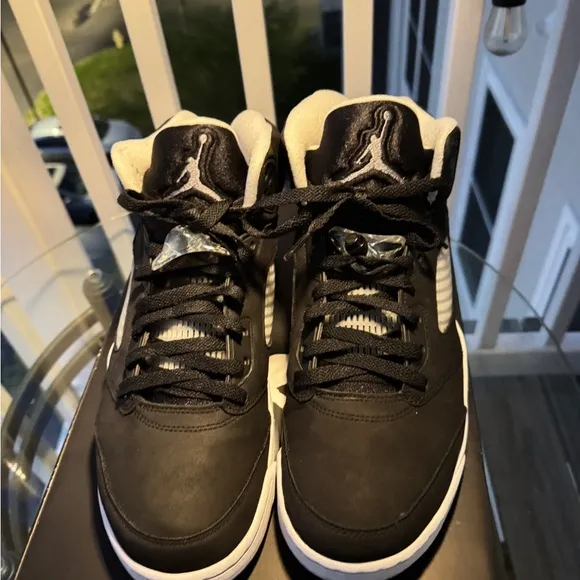 Air Jordan 5 Oreos