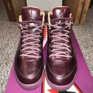 Air Jordan 5 Retro Premium Size: 8.5 Men Excellent Condition 9.9% Pristine