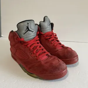 Air Jordan 5 Retro Size 10.5 Mens Red Suede Sneakers