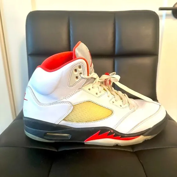 Air Jordan 5 Retro Sneakers - Size 10
