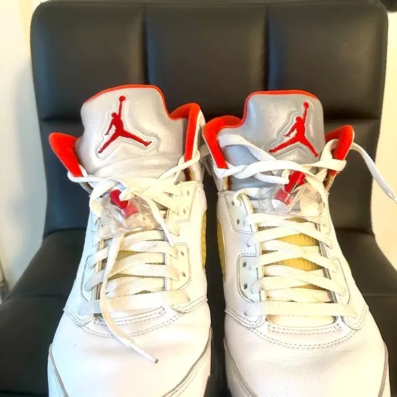 Air Jordan 5 Retro Sneakers - Size 10