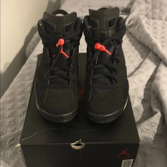 Air Jordan 6 Retro Black Infrared Sneakers