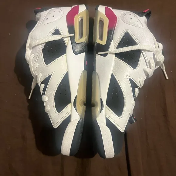 Air Jordan 6 Retro Low GG Fuchsia