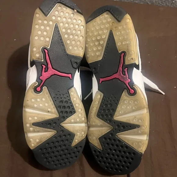 Air Jordan 6 Retro Low GG Fuchsia