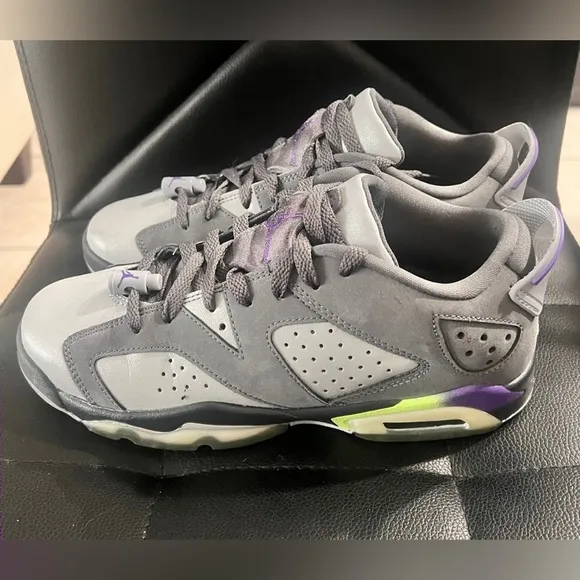 Air Jordan 6 Retro Low Youth 768878-008 Wolf Gray/Ghost Green Size 7Y Sneakers