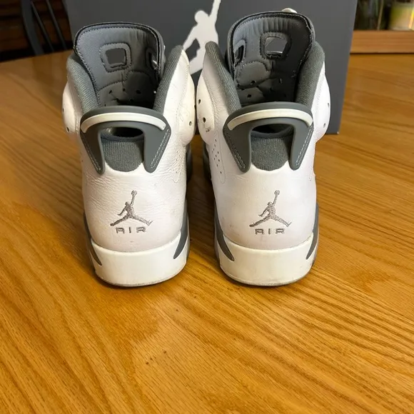 Air Jordan 6 Retro Sneakers in Gray and White