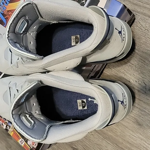 Air Jordan 6 Retro Sneakers Sz11