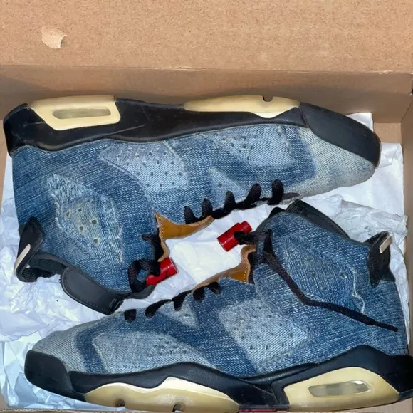 Air Jordan 6 retro washed denim sneakers
