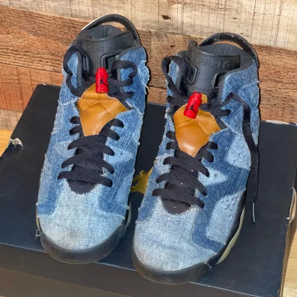 Air Jordan 6 retro washed denim sneakers