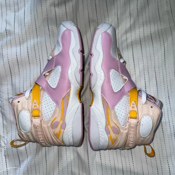 Air Jordan 8 Retro ‘Light Arctic Pink’ Sneakers 7Y 8.5 Women’s