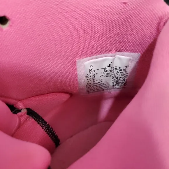 Air Jordan 8 Retro Pinksicle Basketball Sneakers