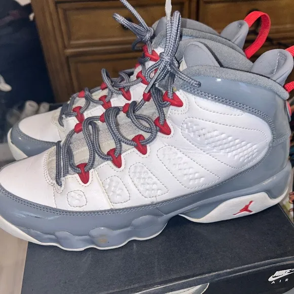 Air Jordan 9 Retro (GS)