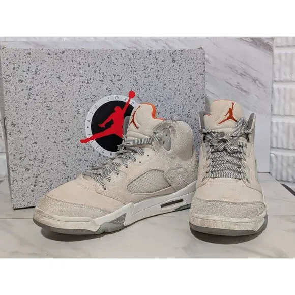 Air Jordan Men's Off-White 5 Retro SE Craft Round Toe Lace-Up Sneakers Size 11