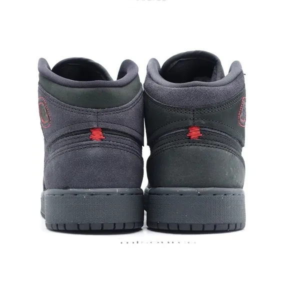 Air Jordan Retro 1 Mid SE Craft Sneakers FQ7742-001