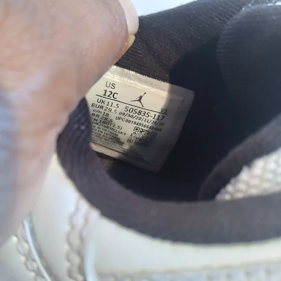 Air Jordan Retro 11 low sneakers