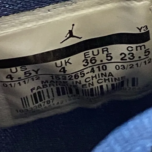Air Jordan Retro 12 Navy Sneakers