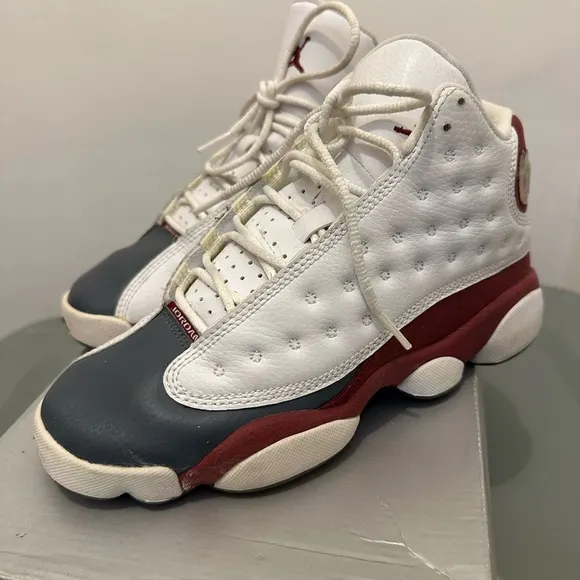 Air Jordan Retro 13 2005 Release Vintage white/ team red-flint grey Women’s sz 7