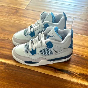Air Jordan Retro 4 ~ Kids Blue and White Sneakers✨