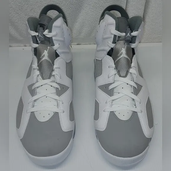 Air Jordan Retro Sneakers - White and Gray