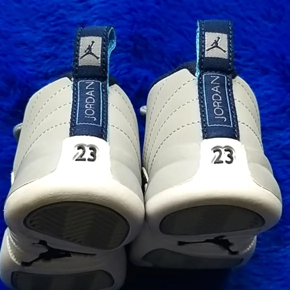 Air Jordan Retro Sneakers