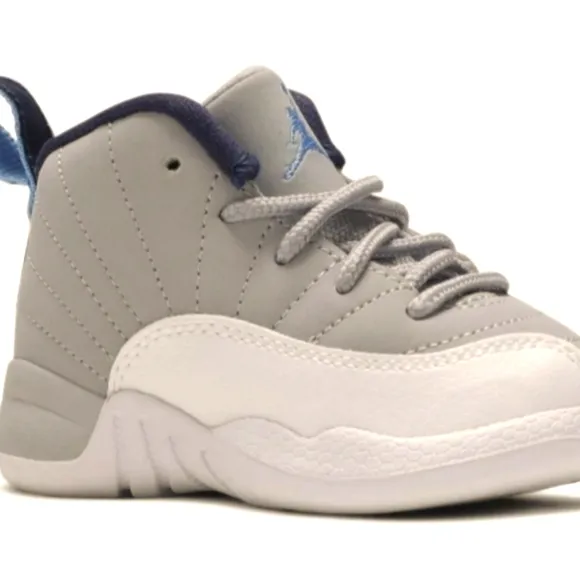 Air Jordan Retro Sneakers