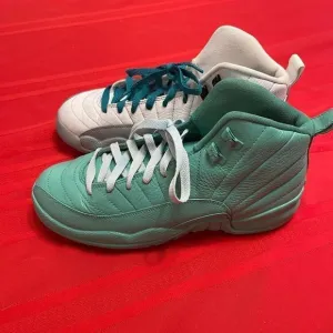 Air Jordan 12 Retro Jumpman Custom Sneakers Size 9 Youth