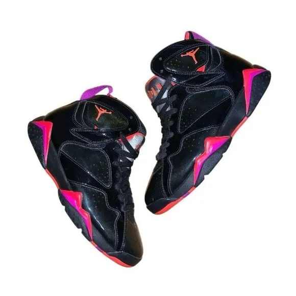 Air Jordan Retro Mid Sneakers