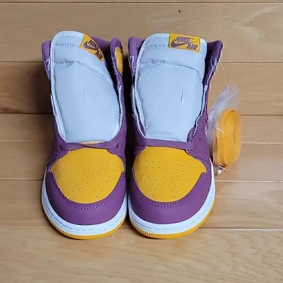 Air Jordan 1 Retro High OG GS Brotherhood University Gold Bordeaux 575441-706