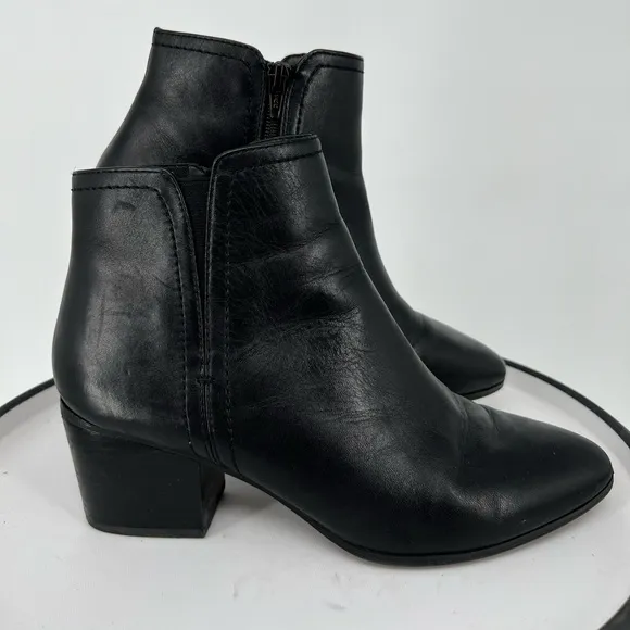 ALDO BLACK LEATHER LARISSI SLIP ON WITH SIDE ZIPPER BOOTS STACK HEEL