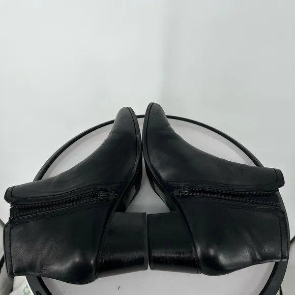 ALDO BLACK LEATHER LARISSI SLIP ON WITH SIDE ZIPPER BOOTS STACK HEEL