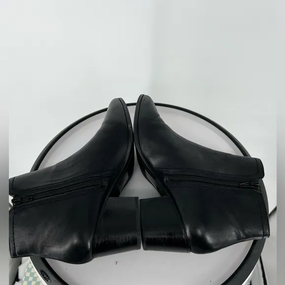 ALDO BLACK LEATHER LARISSI SLIP ON WITH SIDE ZIPPER BOOTS STACK HEEL